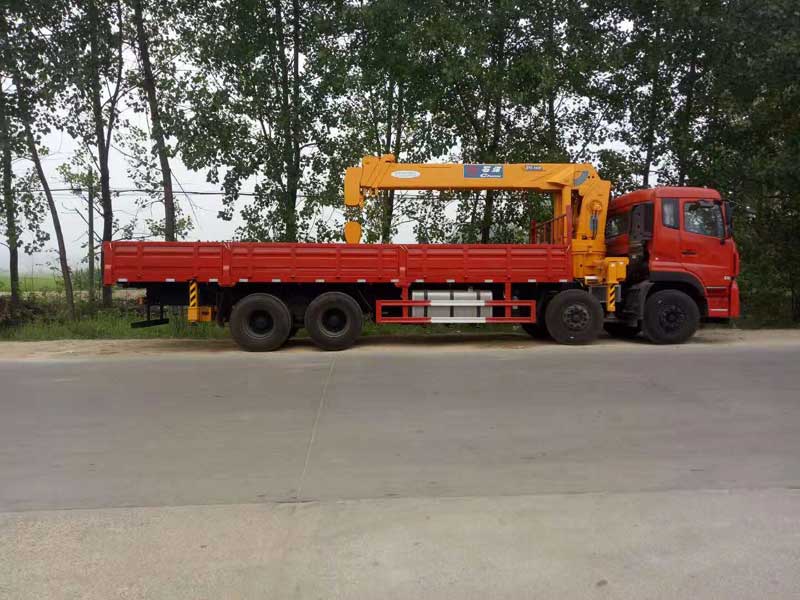 隨車吊營運證怎么辦理？