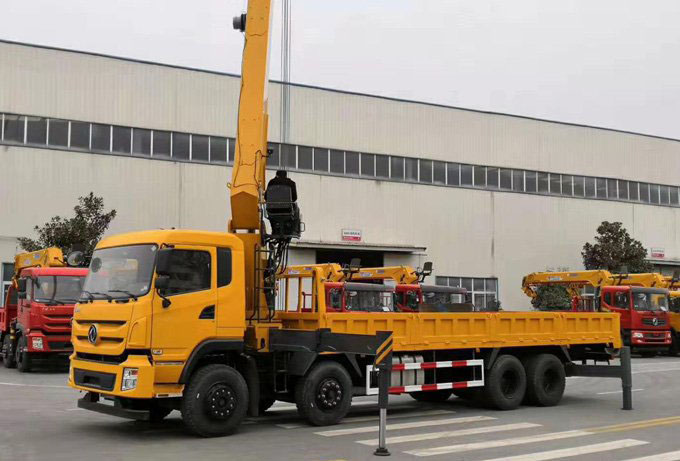 徐工吊機16噸東風特商前四后八隨車吊