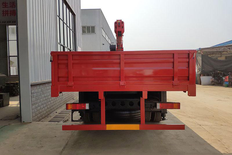 三一14噸天龍前四后八東風隨車吊圖片展示5