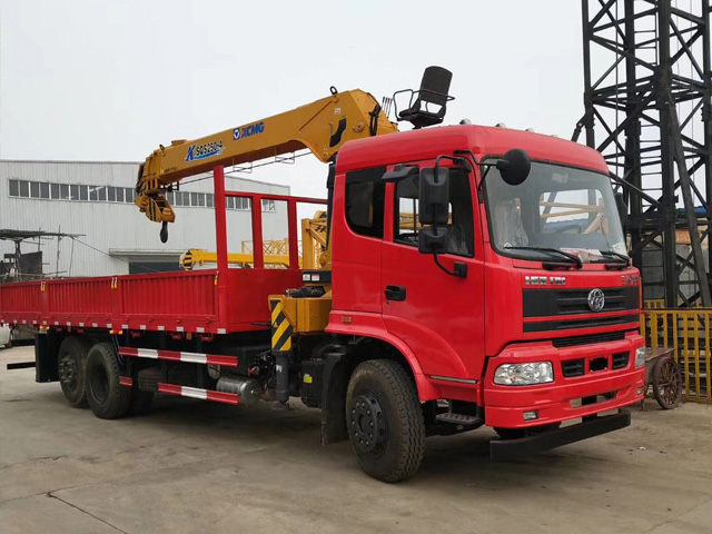 徐工吊機(jī)10噸三環(huán)后提升橋隨車吊