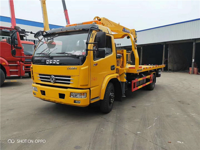 程力8噸東風特商隨車吊