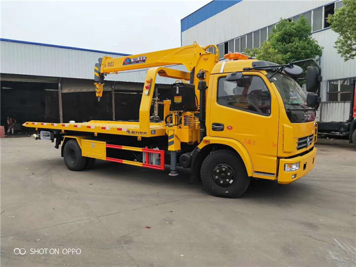 程力8噸東風特商隨車吊圖片展示4 程力8噸東風特商隨車吊圖片展示4