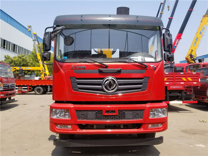 程力8噸東風特商隨車吊圖片展示2 程力8噸東風特商隨車吊圖片展示2