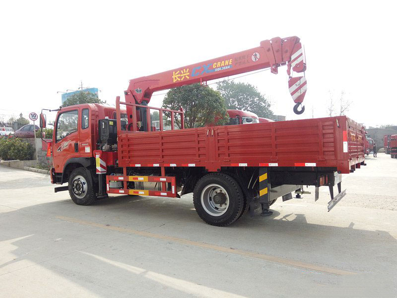 長(zhǎng)興6.3噸重汽王牌隨車吊圖片展示4 長(zhǎng)興6.3噸重汽王牌隨車吊圖片展示4