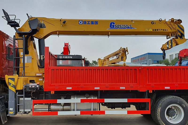 徐工隨車吊14噸大臂有多長？