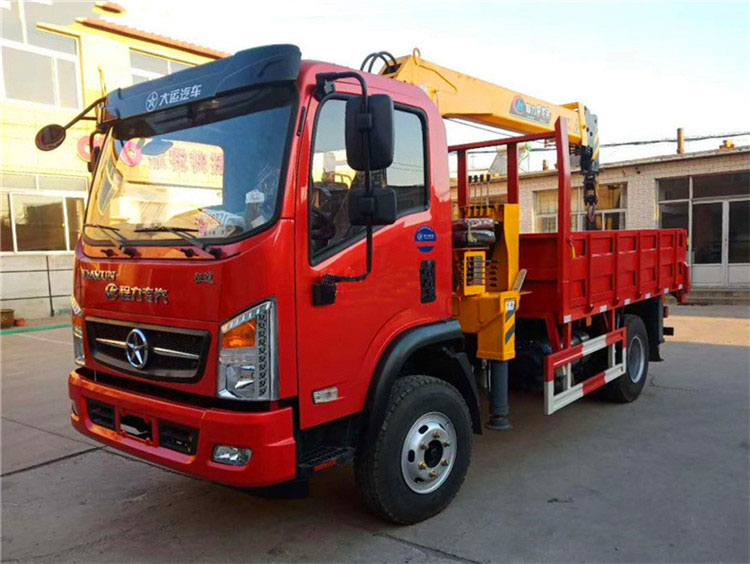 藍牌隨車吊底盤哪個品牌好？