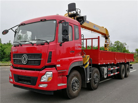 12噸各類型隨車吊價格和首付一覽表