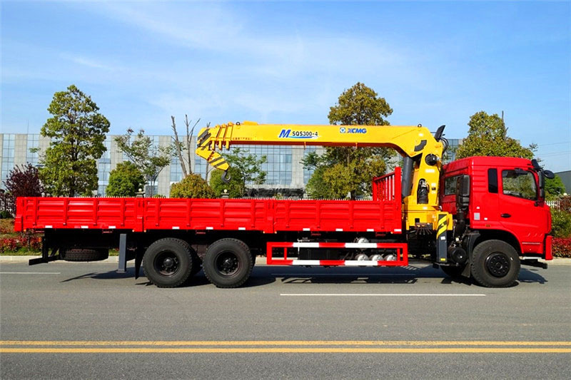 東風暢行后八輪徐工12噸隨車吊多少錢一輛?