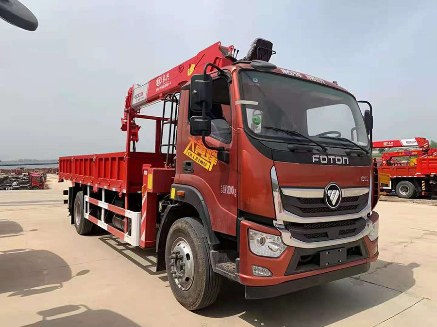 福田奧鈴國六長興8噸隨車吊