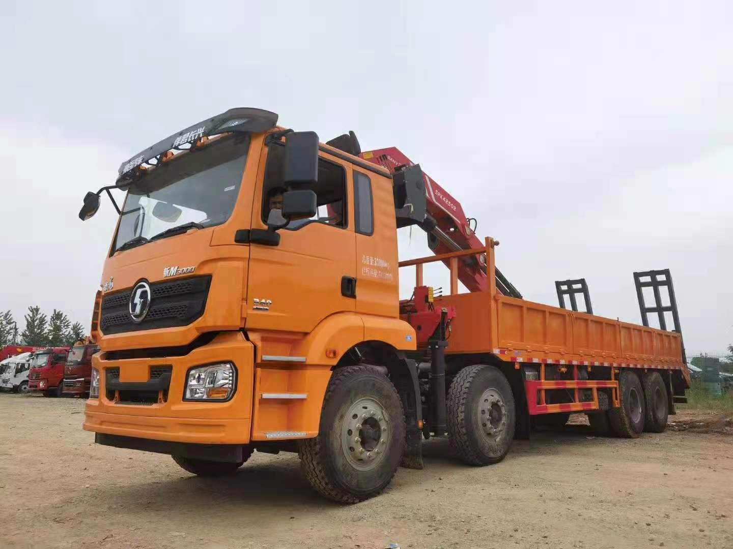 陜汽德龍三一16噸折臂隨車吊發車河南洛陽