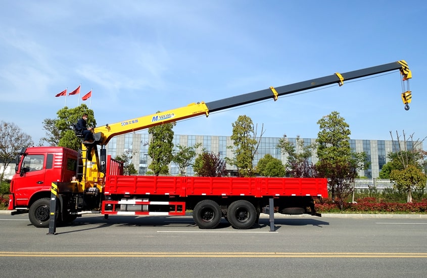 東風暢行徐工12噸隨車吊