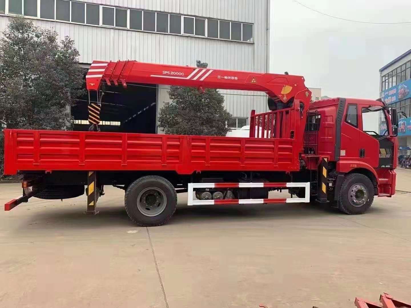 解放J6三一8噸隨車(chē)吊