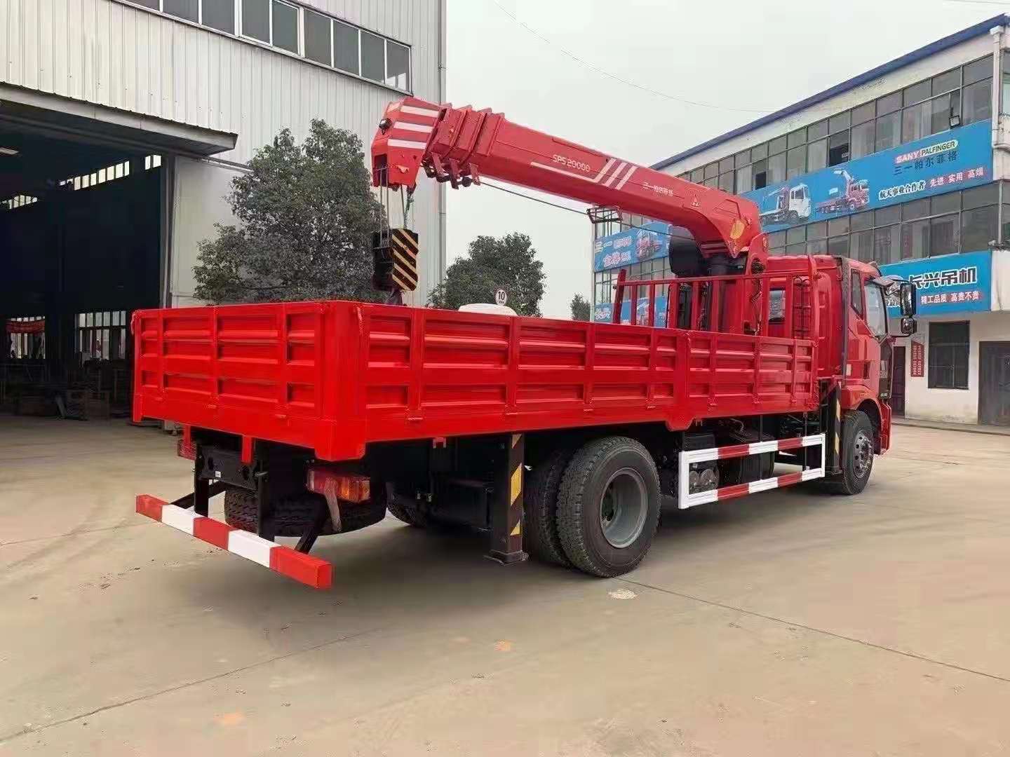 解放J6三一8噸隨車(chē)吊