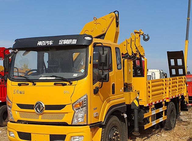 東風(fēng)D1暢行3噸隨車吊 最低價18+萬