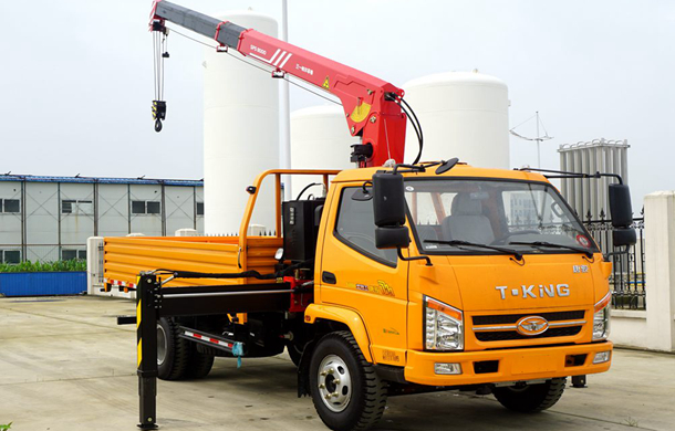 三一3.2噸SPS8000隨車起重機(jī)參數(shù)介紹