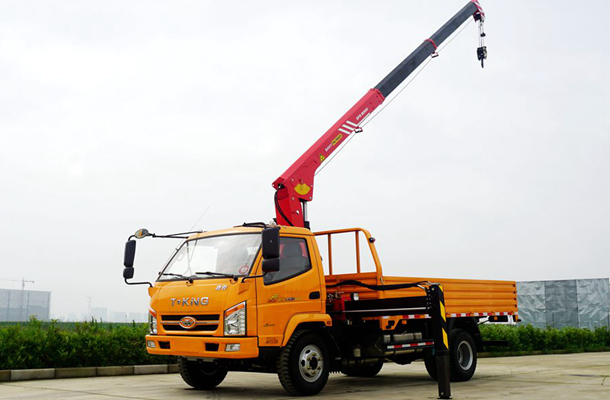 三一3.2噸SPS8000隨車起重機(jī)參數(shù)介紹