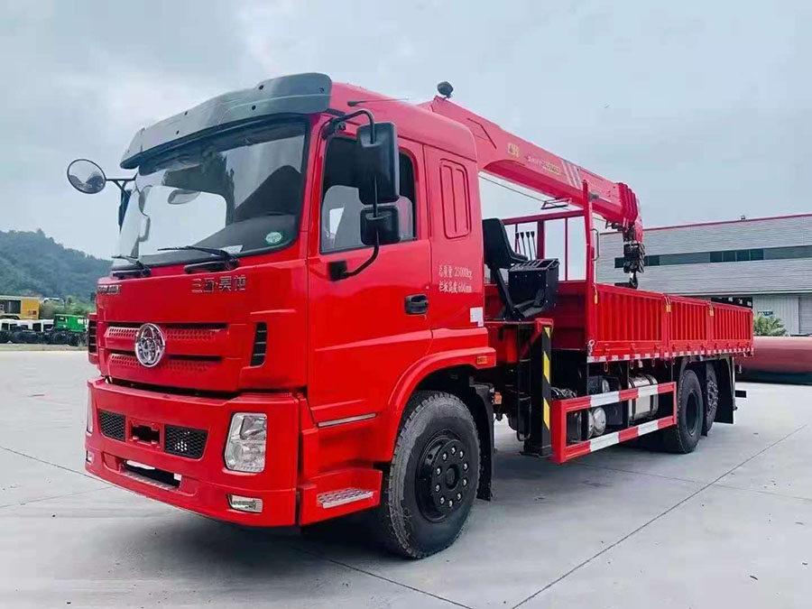 三環昊龍上裝三一8噸隨車吊