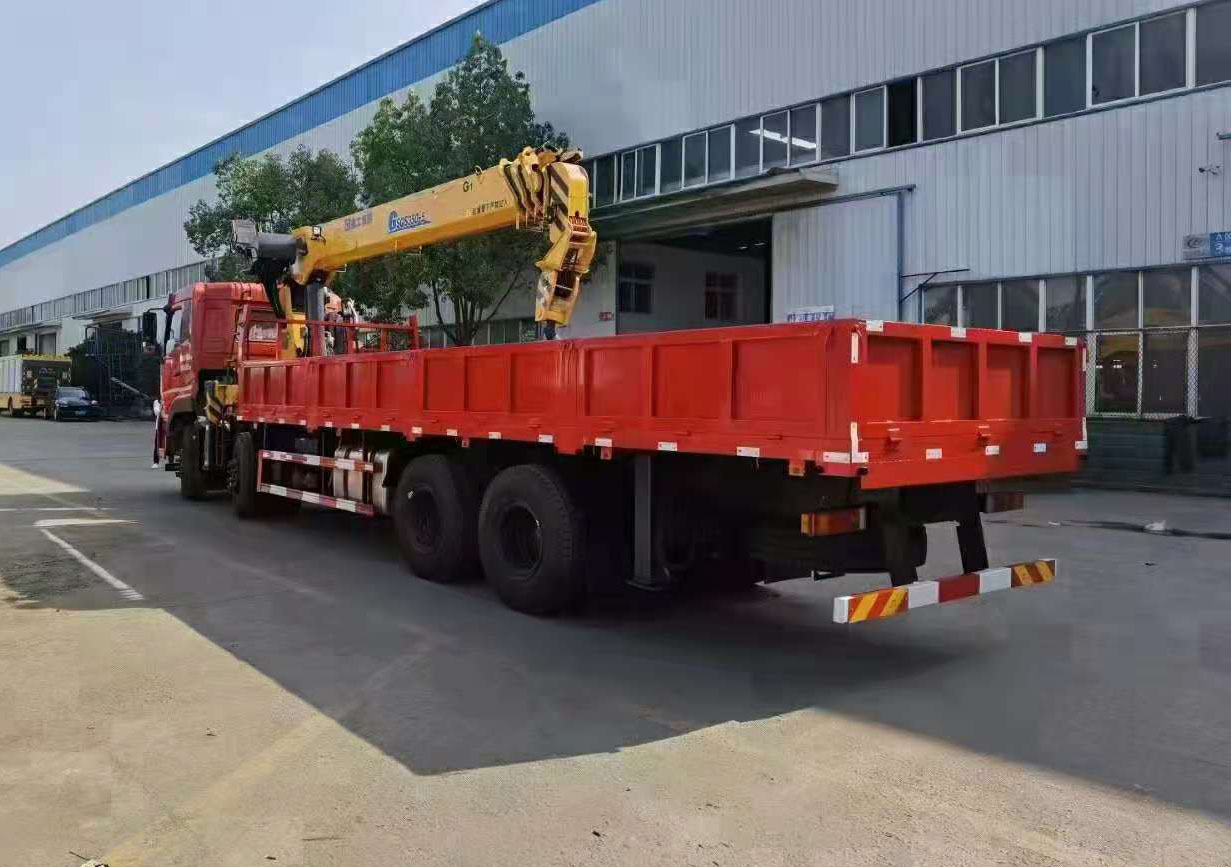 東風天龍徐工14噸隨車吊 國六410馬力圖片展示6