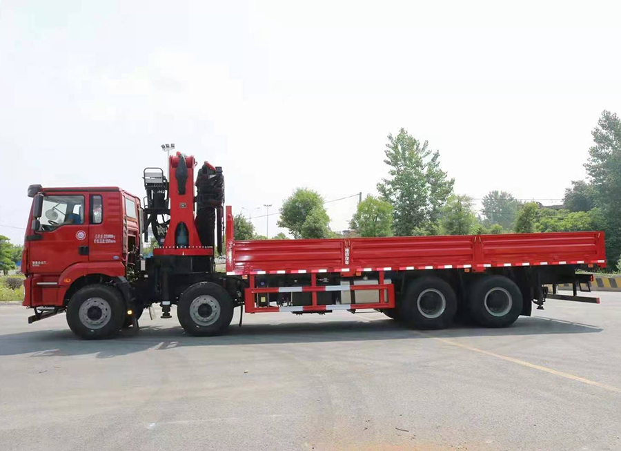 陜汽德龍長興35噸折臂隨車吊圖片展示5 陜汽德龍長興35噸折臂隨車吊圖片展示5