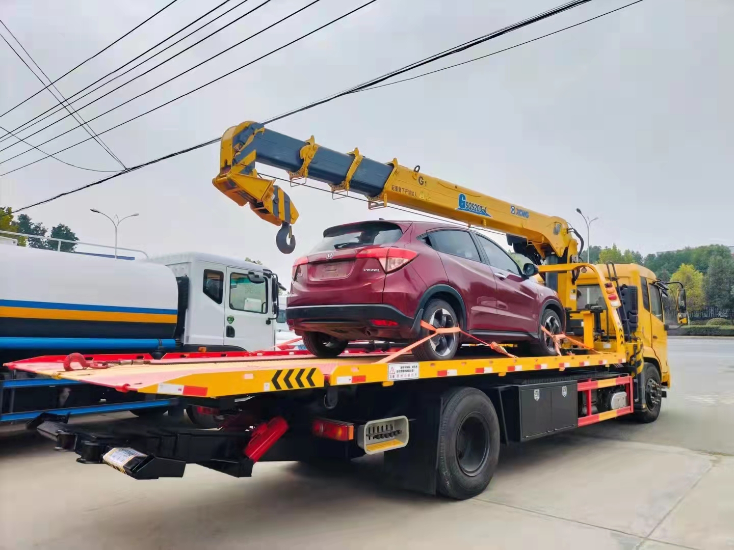 東風(fēng)天錦清障隨車吊 徐工8噸吊機